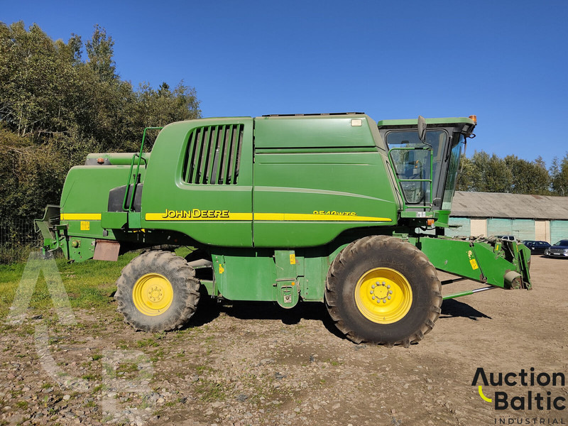 John Deere 9450 - Moissonneuse-batteuse: photos 4 John Deere 9450 - Moissonneuse-batteuse: photos 4