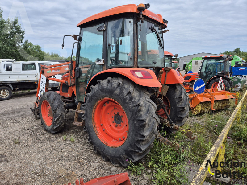 KIOTI RX 7330 - Tracteur agricole: photos 4 KIOTI RX 7330 - Tracteur agricole: photos 4