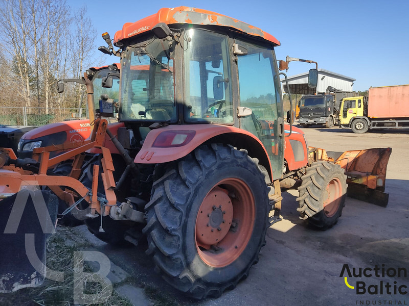 KIOTI RX 7330 - Tracteur agricole: photos 5 KIOTI RX 7330 - Tracteur agricole: photos 5