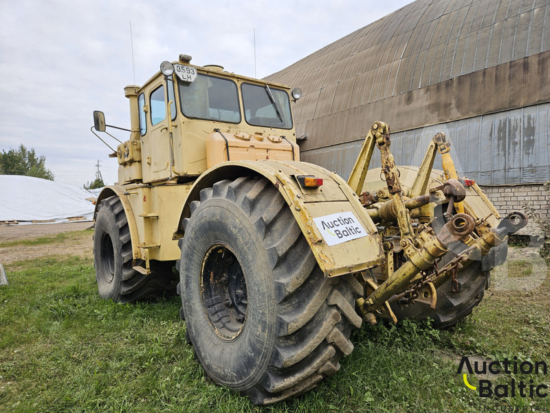Kirovec K-701 - Tracteur agricole: photos 4 Kirovec K-701 - Tracteur agricole: photos 4