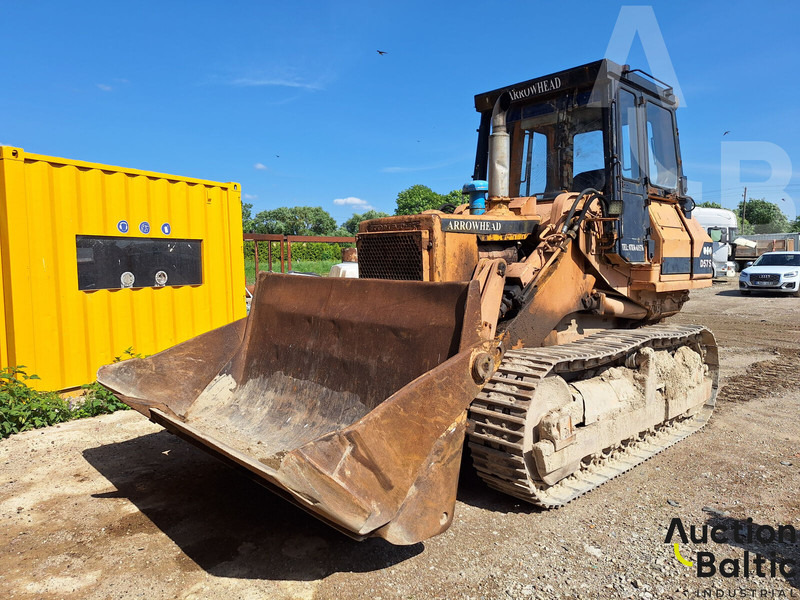 Komatsu D57S-1 - Chargeuse sur chenilles: photos 1 Komatsu D57S-1 - Chargeuse sur chenilles: photos 1