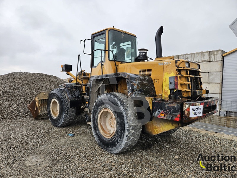 Komatsu WA320-3H - Chargeuse sur pneus: photos 4 Komatsu WA320-3H - Chargeuse sur pneus: photos 4