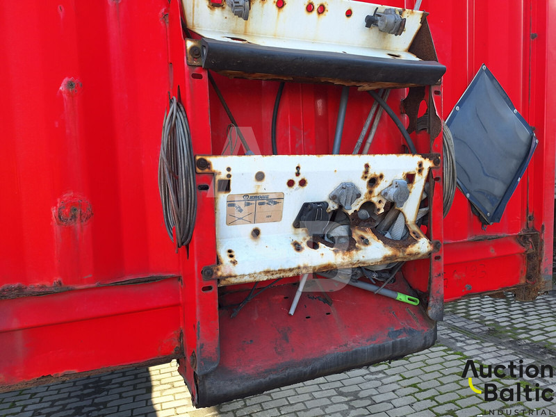 Krone SDP 27 - Semi-remorque rideaux coulissants: photos 5 Krone SDP 27 - Semi-remorque rideaux coulissants: photos 5