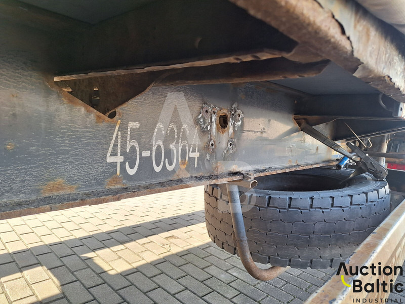 Semi-remorque rideaux coulissants Krone SDP 27: photos 17 Semi-remorque rideaux coulissants Krone SDP 27: photos 17