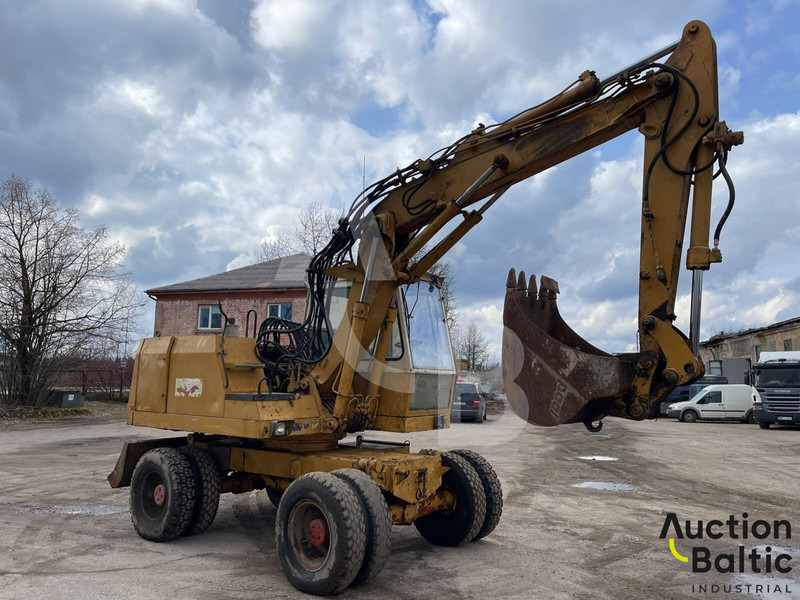 Liebherr A 900 C - Pelle sur pneus: photos 2 Liebherr A 900 C - Pelle sur pneus: photos 2