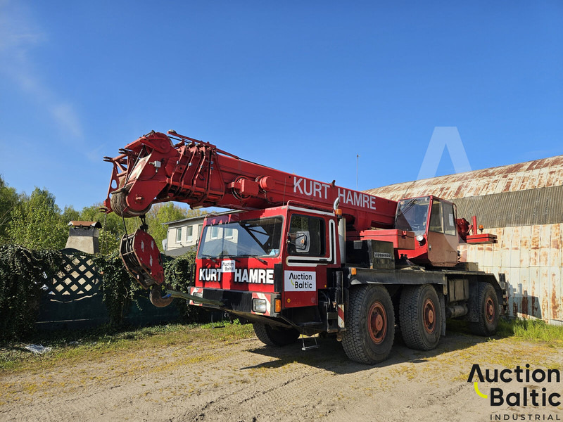 Liebherr LTM 1045 - Grue tout-terrain: photos 1 Liebherr LTM 1045 - Grue tout-terrain: photos 1