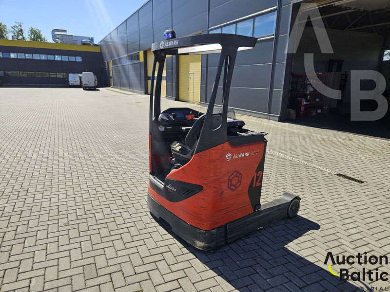 Linde R14-01 - Chariot à mât rétractable: photos 3 Linde R14-01 - Chariot à mât rétractable: photos 3