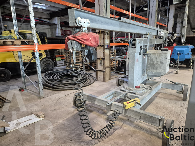 Lissmac LMK 400 TFE - Mini grue: photos 4 Lissmac LMK 400 TFE - Mini grue: photos 4