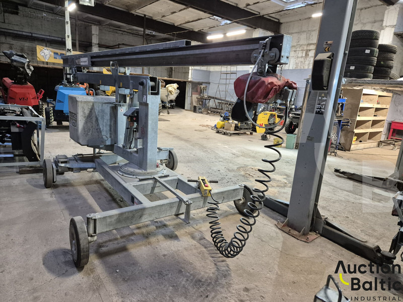 Lissmac LMK 400 TFE - Mini grue: photos 3 Lissmac LMK 400 TFE - Mini grue: photos 3