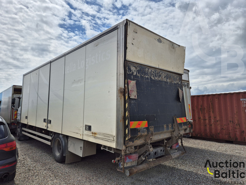 MAN 18.290 - Camion fourgon: photos 4 MAN 18.290 - Camion fourgon: photos 4