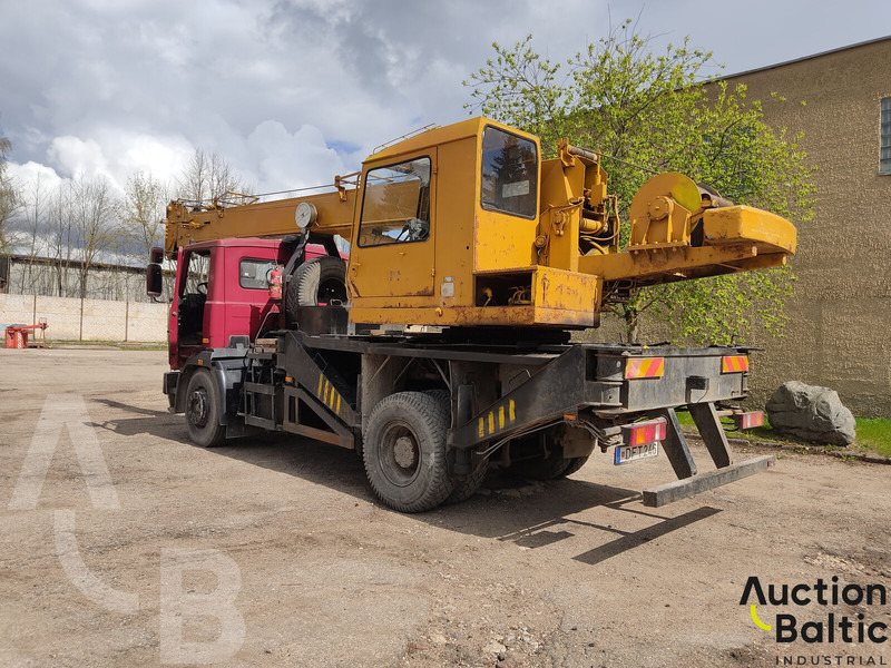 Maz 533731 - Grue tout-terrain: photos 4 Maz 533731 - Grue tout-terrain: photos 4