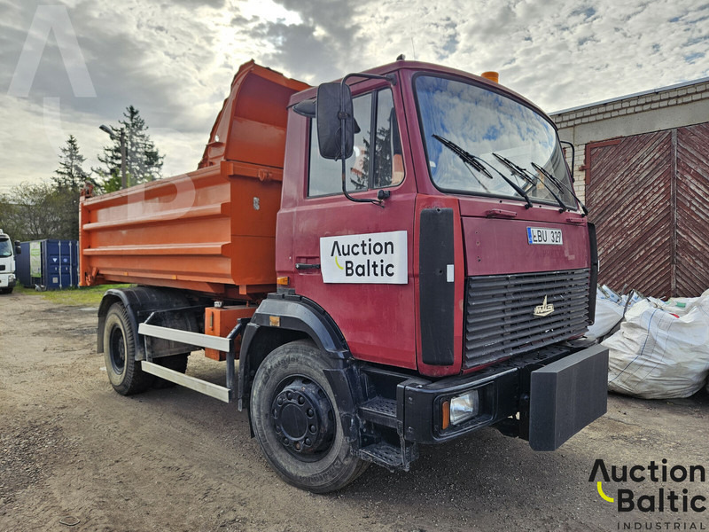 Maz 555131 - Camion benne: photos 1 Maz 555131 - Camion benne: photos 1