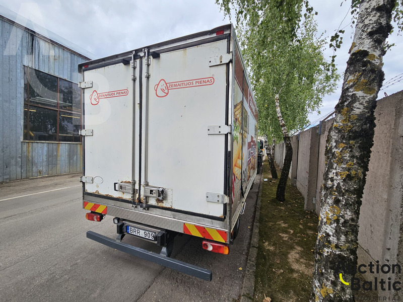 Mercedes-Benz 1018 - Camion frigorifique: photos 4 Mercedes-Benz 1018 - Camion frigorifique: photos 4