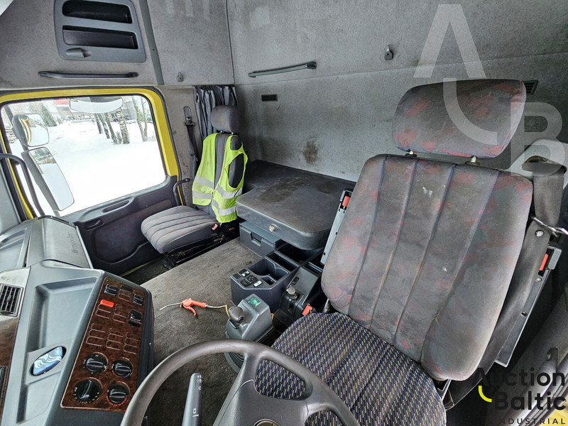 Mercedes-Benz 1831 - Camion benne: photos 5 Mercedes-Benz 1831 - Camion benne: photos 5