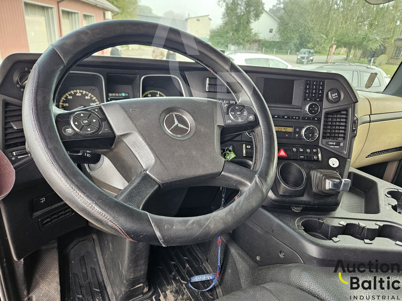 Camion porte-voitures Mercedes-Benz Actros 1843 L NRA: photos 9 Camion porte-voitures Mercedes-Benz Actros 1843 L NRA: photos 9