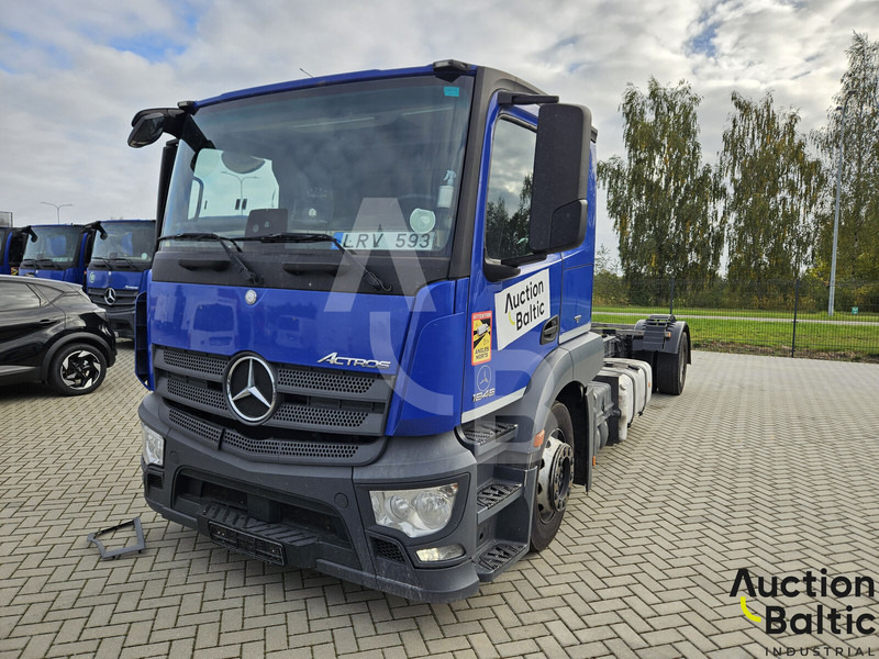 Mercedes-Benz Actros 1843 - Châssis cabine: photos 1 Mercedes-Benz Actros 1843 - Châssis cabine: photos 1
