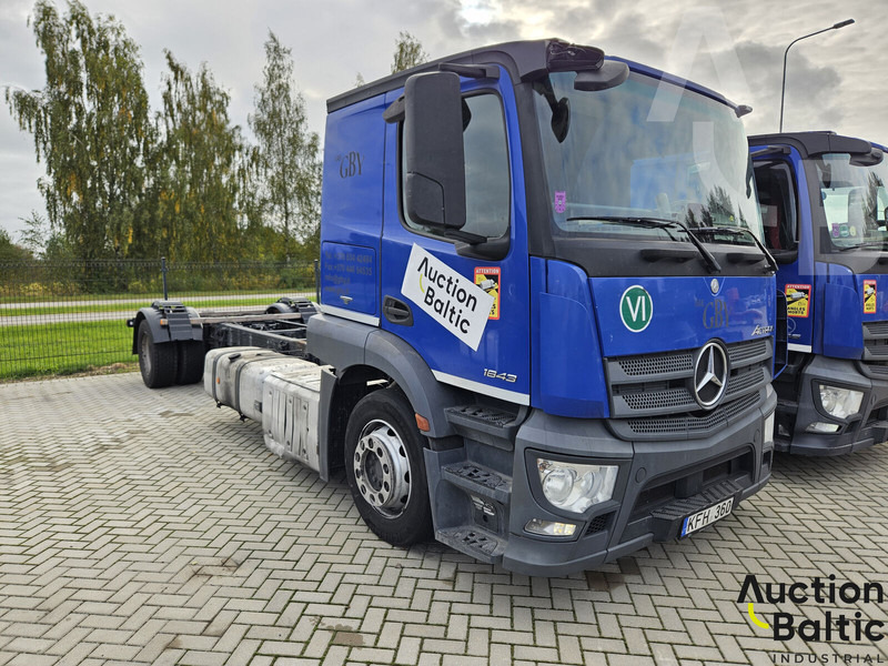 Mercedes-Benz Actros 1843 - Châssis cabine: photos 1 Mercedes-Benz Actros 1843 - Châssis cabine: photos 1