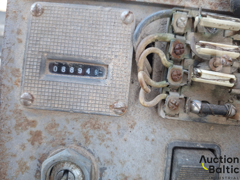 Onbekend EO-4225A - Pelle sur chenille: photos 4 Onbekend EO-4225A - Pelle sur chenille: photos 4