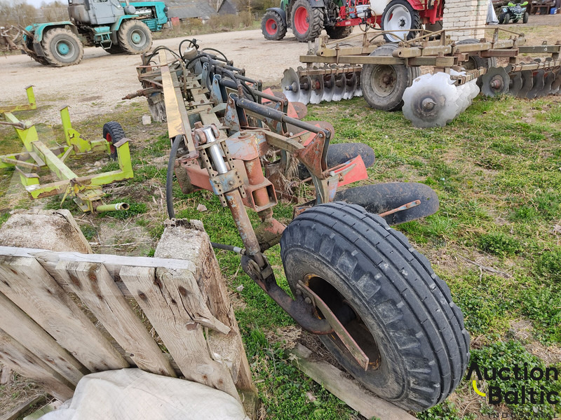 Overum C598L - Charrue: photos 4 Overum C598L - Charrue: photos 4