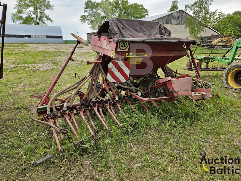 SPU 4 - Combiné de semis: photos 4 SPU 4 - Combiné de semis: photos 4