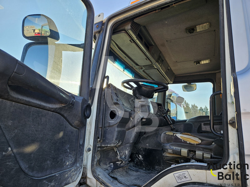 Scania P 94 GB - Camion malaxeur: photos 5 Scania P 94 GB - Camion malaxeur: photos 5