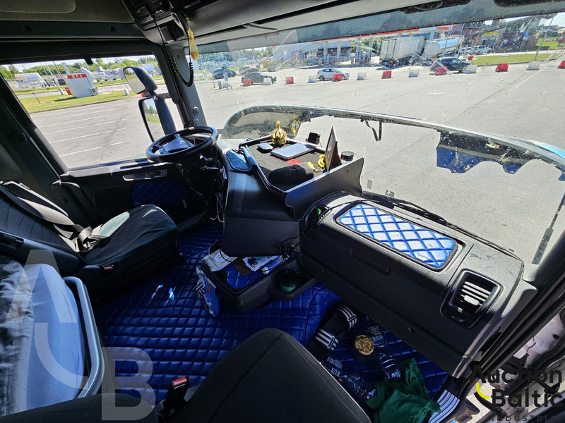 Crédit-bail de Scania R 450 Scania R 450: photos 9 Crédit-bail de Scania R 450 Scania R 450: photos 9