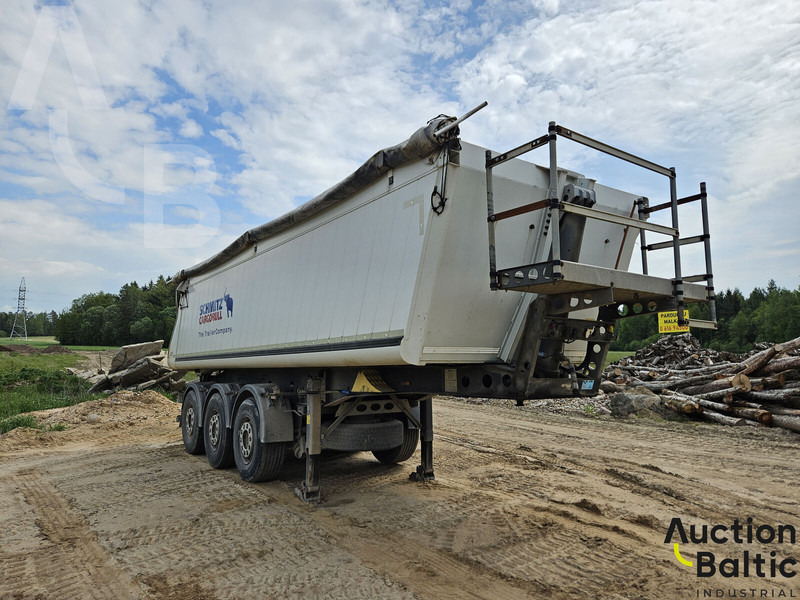 Schmitz-Gotha SKI 24-7.2 - Semi-remorque rideaux coulissants: photos 1 Schmitz-Gotha SKI 24-7.2 - Semi-remorque rideaux coulissants: photos 1