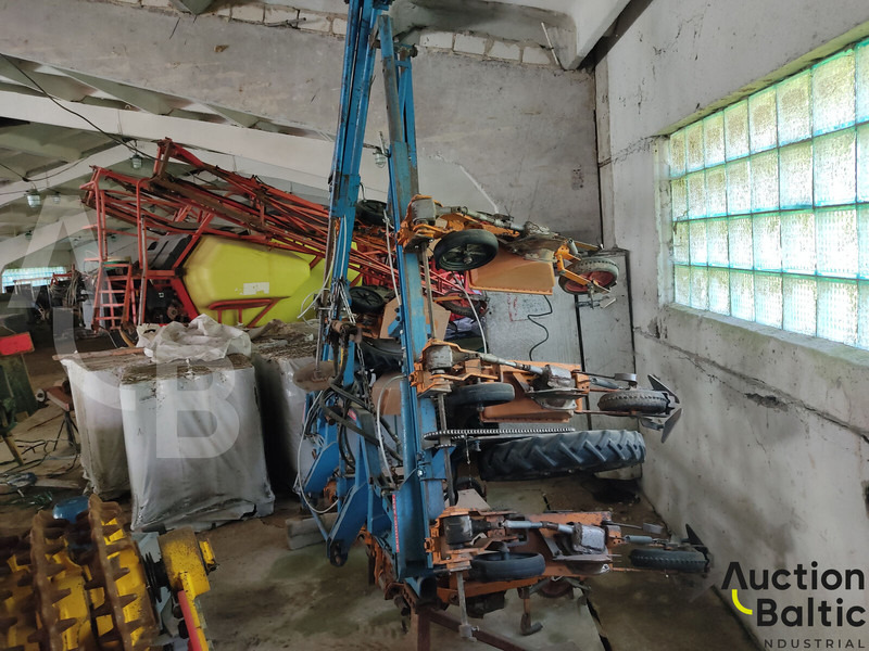 Schmotzer UD2000 - Semoir monograine: photos 2 Schmotzer UD2000 - Semoir monograine: photos 2