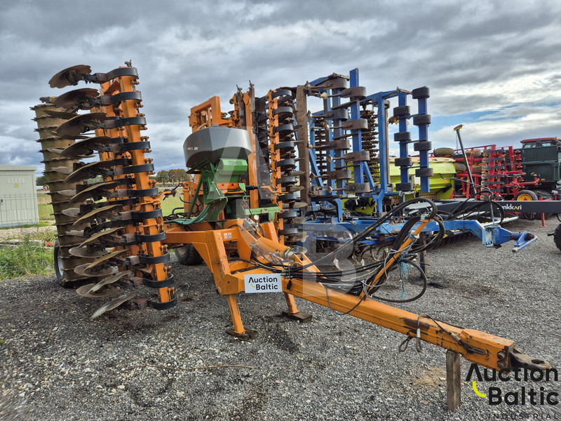 Simba XPRESS - Cover crop: photos 1 Simba XPRESS - Cover crop: photos 1