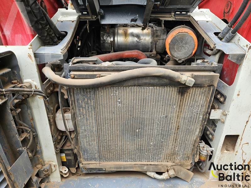 Chargeuse sur chenilles Takeuchi TL12V-2: photos 15 Chargeuse sur chenilles Takeuchi TL12V-2: photos 15