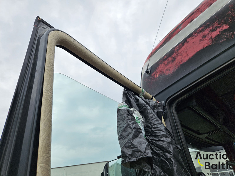 Tracteur routier Scania 420: photos 13