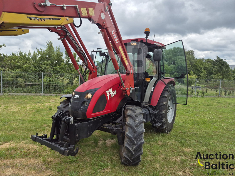 Tracteur agricole Tym 754: photos 20