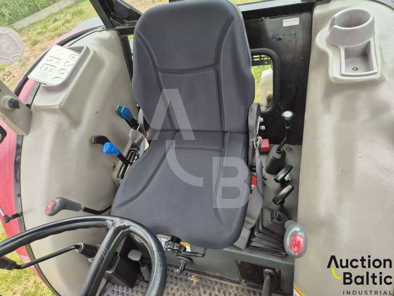 Tracteur agricole Tym 754: photos 14