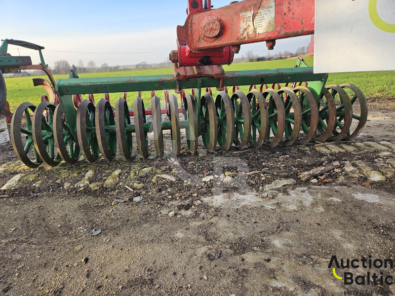 UNIA - Charrue: photos 5 UNIA - Charrue: photos 5