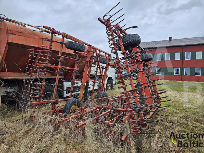 Vaderstad  - Bineuse: photos 3 Vaderstad  - Bineuse: photos 3