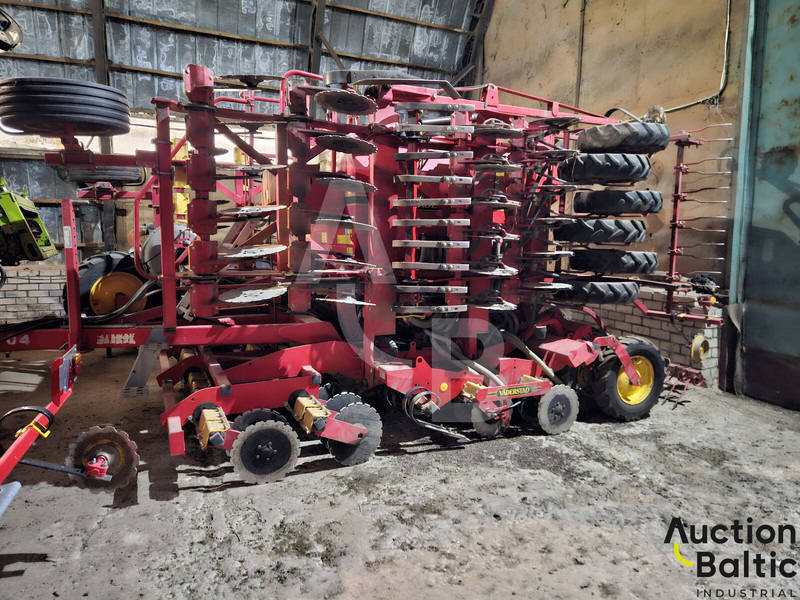 Vaderstad RapidA600S - Combiné de semis: photos 2 Vaderstad RapidA600S - Combiné de semis: photos 2
