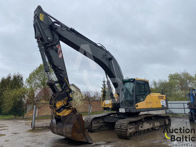 Volvo EC 290 C L - Pelle sur chenille: photos 1 Volvo EC 290 C L - Pelle sur chenille: photos 1