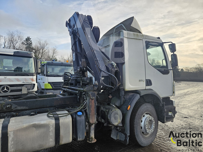 Volvo FE320 - Camion ampliroll, Camion grue: photos 3 Volvo FE320 - Camion ampliroll, Camion grue: photos 3