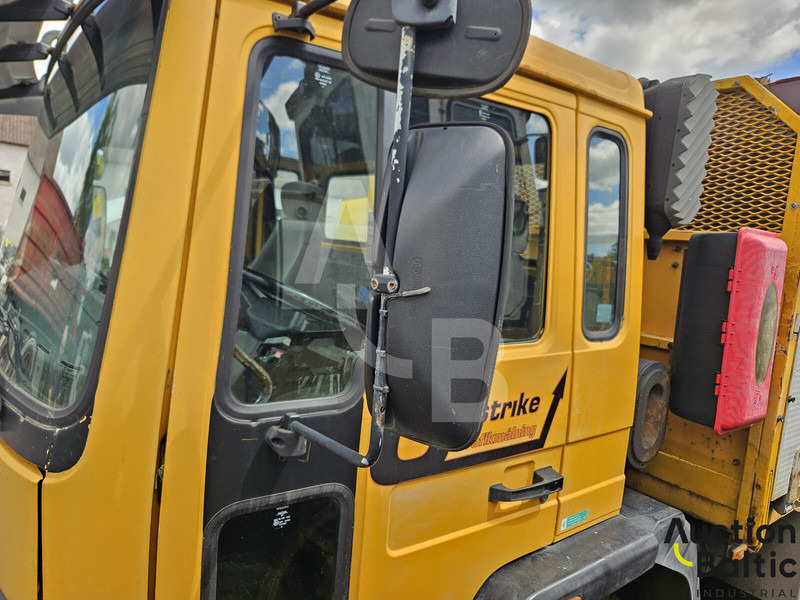 Volvo FL612 - Camion plateau: photos 5 Volvo FL612 - Camion plateau: photos 5