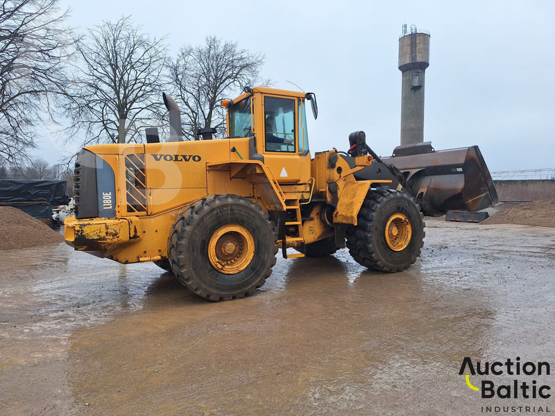 Volvo L 180 E - Chargeuse sur pneus: photos 4 Volvo L 180 E - Chargeuse sur pneus: photos 4