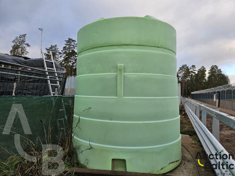 WATER tank - Camion citerne: photos 3 WATER tank - Camion citerne: photos 3