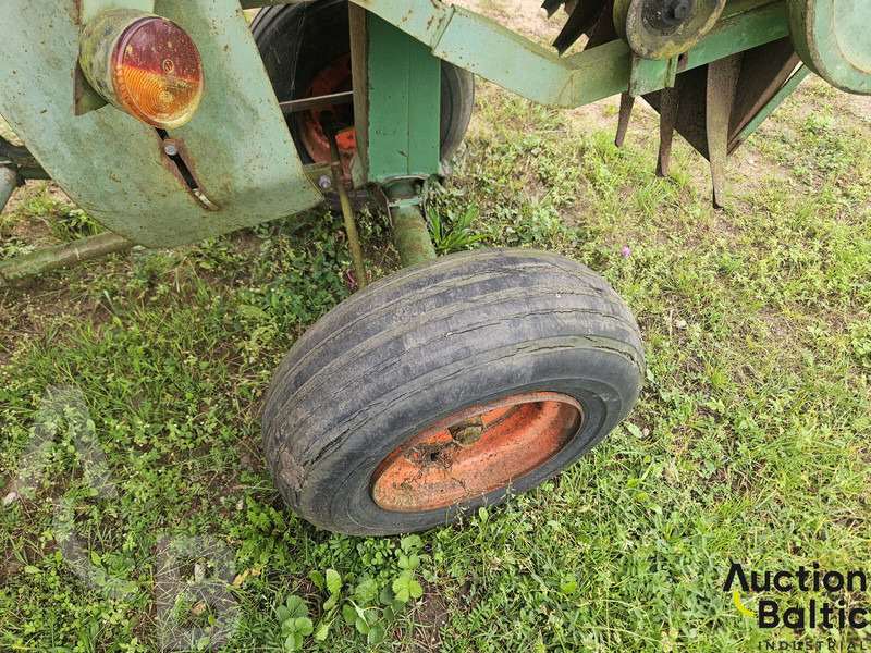 Moissonneuse-batteuse pour transport de la nourriture Westerasmaskiner AB AKTIV 800: photos 18