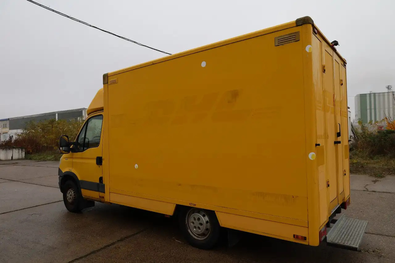 Iveco Daily/ Regalsystem/KURZ/Getriebe Defekt - Fourgon grand volume: photos 3 Iveco Daily/ Regalsystem/KURZ/Getriebe Defekt - Fourgon grand volume: photos 3