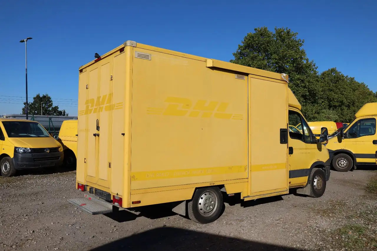 Iveco Daily/ Regalsystem/Luftfeder/KURZ/1. Hand - Fourgon grand volume: photos 3 Iveco Daily/ Regalsystem/Luftfeder/KURZ/1. Hand - Fourgon grand volume: photos 3