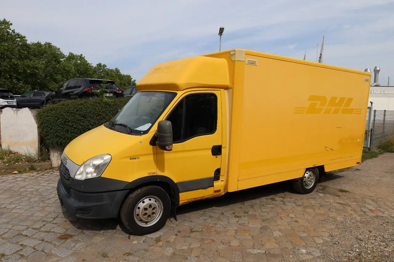 Iveco IS35SI2AA Daily/ Regalsystem/Luftfeder/1. Hand/ - Fourgon grand volume: photos 1 Iveco IS35SI2AA Daily/ Regalsystem/Luftfeder/1. Hand/ - Fourgon grand volume: photos 1