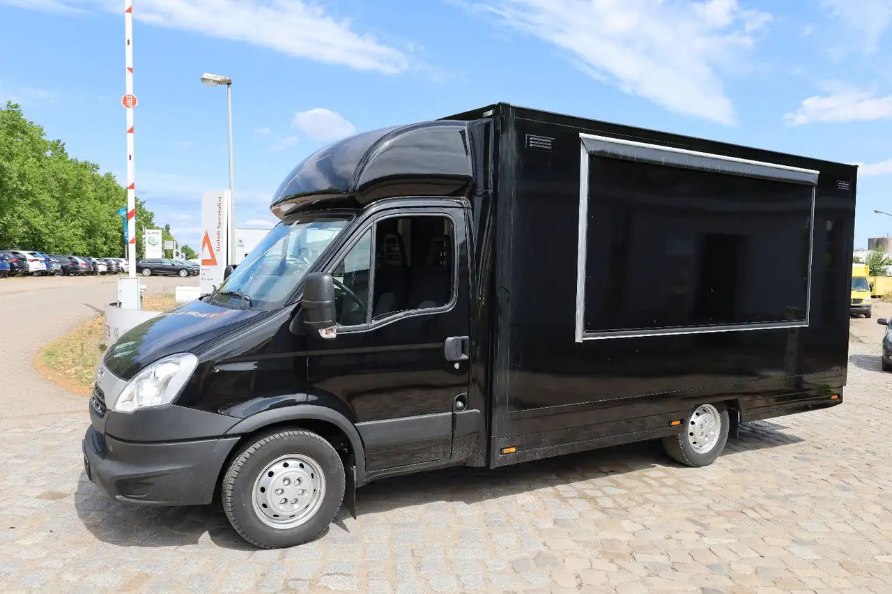 Iveco IS35SI2AA/ FOODTRUCK/Daily - Camion magasin: photos 4 Iveco IS35SI2AA/ FOODTRUCK/Daily - Camion magasin: photos 4