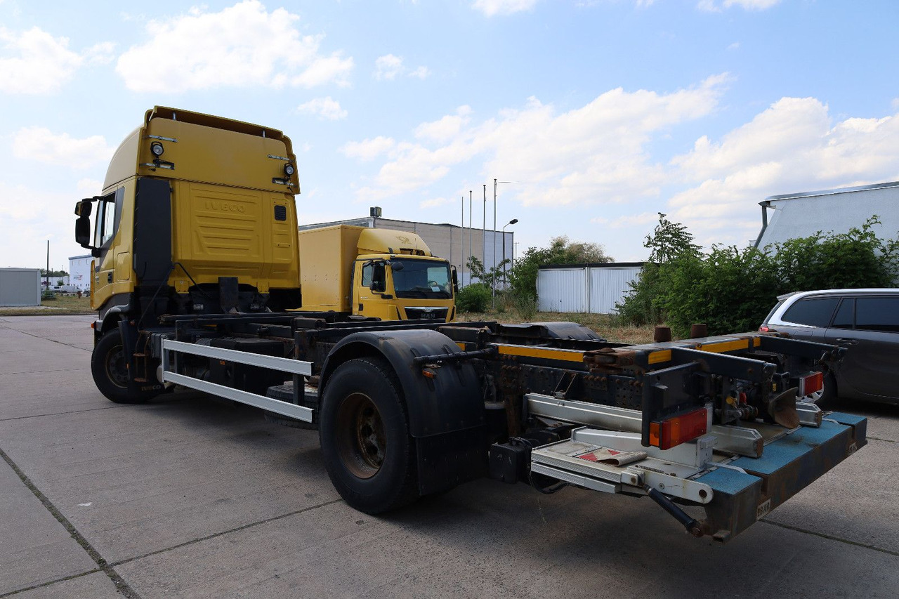 Iveco STRALIS/Magirus/L042/1. Hand - Camion porte-conteneur/ Caisse mobile: photos 4 Iveco STRALIS/Magirus/L042/1. Hand - Camion porte-conteneur/ Caisse mobile: photos 4