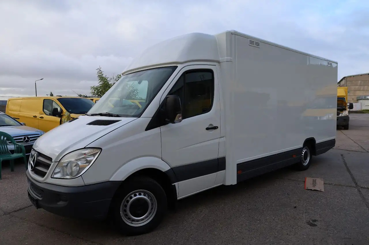 Mercedes-Benz Sprinter/Koffer/Regalsystem/ EU5/ 1. Hand - Fourgon grand volume: photos 2 Mercedes-Benz Sprinter/Koffer/Regalsystem/ EU5/ 1. Hand - Fourgon grand volume: photos 2