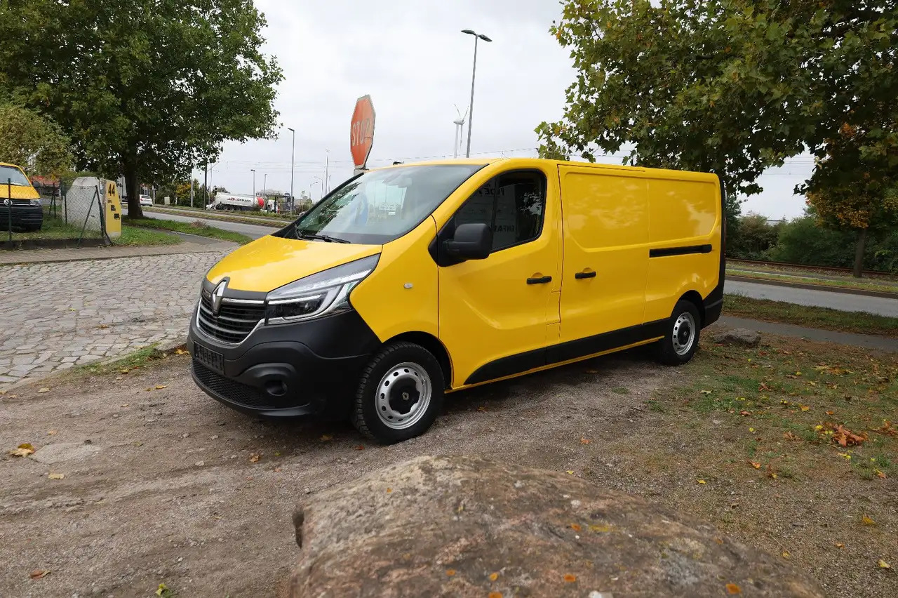 Renault Trafic Kasten L2H1 3,0t Komfort - Fourgon utilitaire: photos 1 Renault Trafic Kasten L2H1 3,0t Komfort - Fourgon utilitaire: photos 1