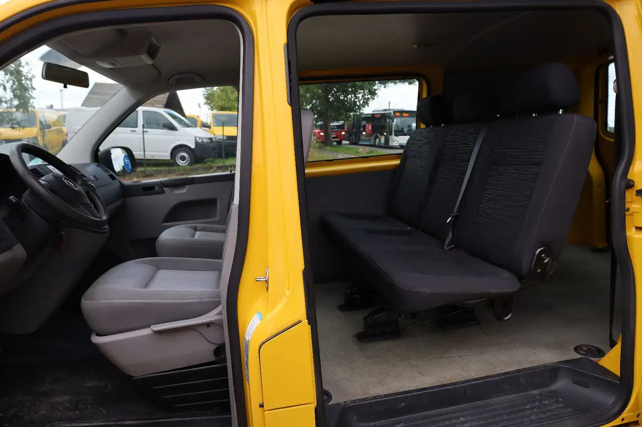 Volkswagen T5 Transporter Kasten-Kombi 2.0 TDI/EU5/5-Sitze - Utilitaire double cabine: photos 2 Volkswagen T5 Transporter Kasten-Kombi 2.0 TDI/EU5/5-Sitze - Utilitaire double cabine: photos 2